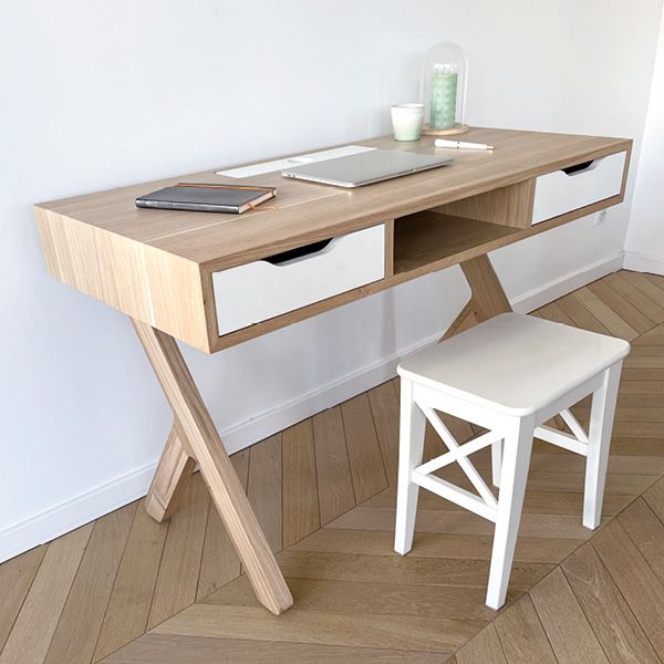 Bureau simple en bois  Bureau chene, Mobilier design, Deco