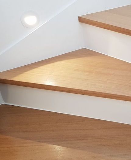 Marche Escalier Ch�ne Bois sur mesure Centre Bois Massif