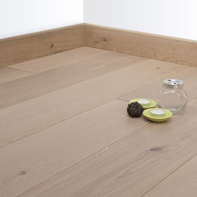 PARQUET CH�NE MASSIF   Huil� finition Sable Epaisseur 22mm