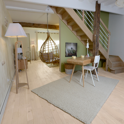 Parquet ch�ne massif � la fran�aise brut