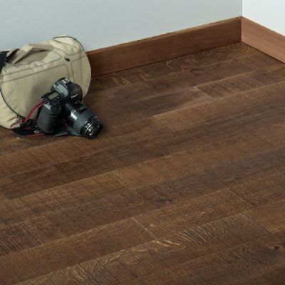 PARQUET CH�NE MASSIF ASPECT SCIE Vieux Ch�ne