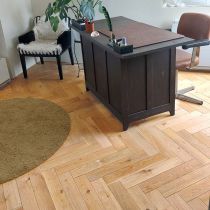 Parquet Ch&ecirc;ne Massif B&acirc;ton Rompu Vernis Naturel 13mm x 85mm RT2 (Botte de 0,408m2)