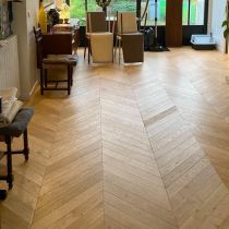 Parquet Chêne Massif Point de Hongrie Vernis Naturel 13mm x 85mm