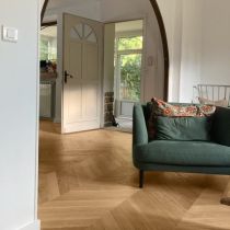 Parquet Ch&ecirc;ne Massif Point de Hongrie Vernis Naturel