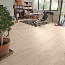 Parquet Chêne Massif Verni Aspect Bois Brut 14mm x 150 RT2 (Botte de 2,4m2)