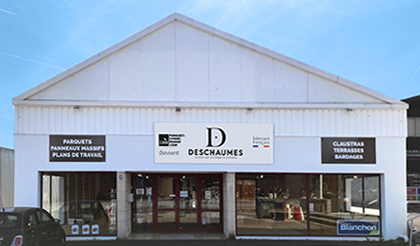 Showroom Boutique de Vente de Parquet, Panneau Bois Bordeaux<br />
